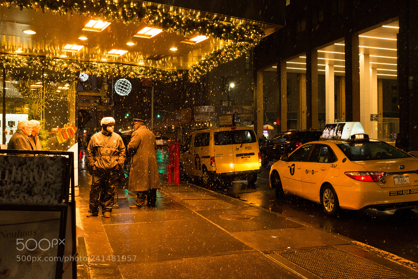 Fujifilm X100T sample photo. A snowy night photography