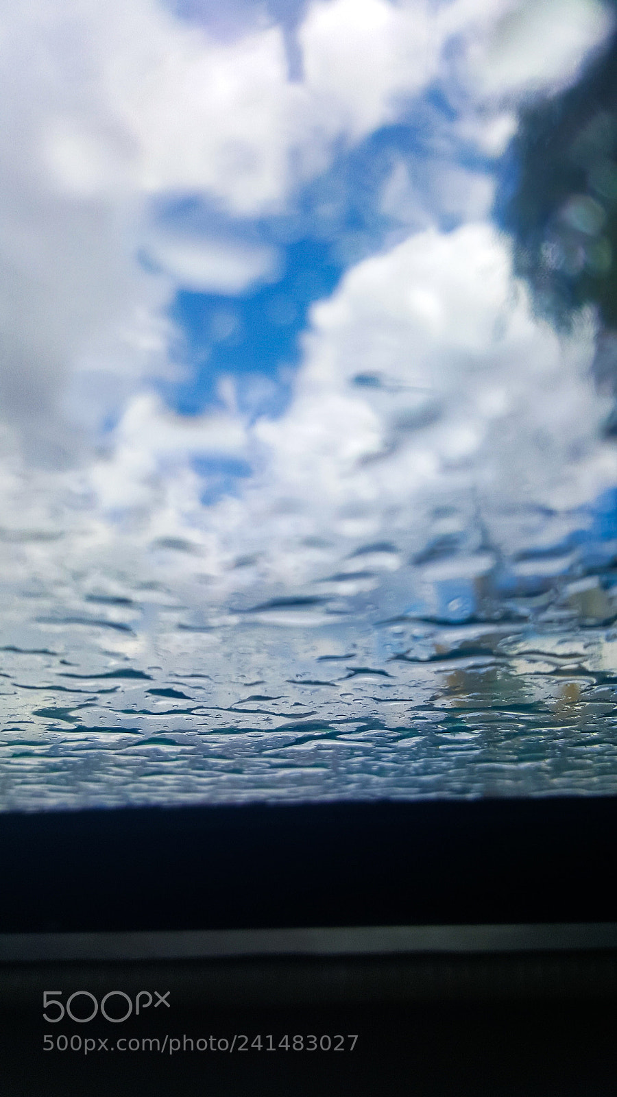 Samsung GALAXY S6 edge sample photo. Rain and sun photography