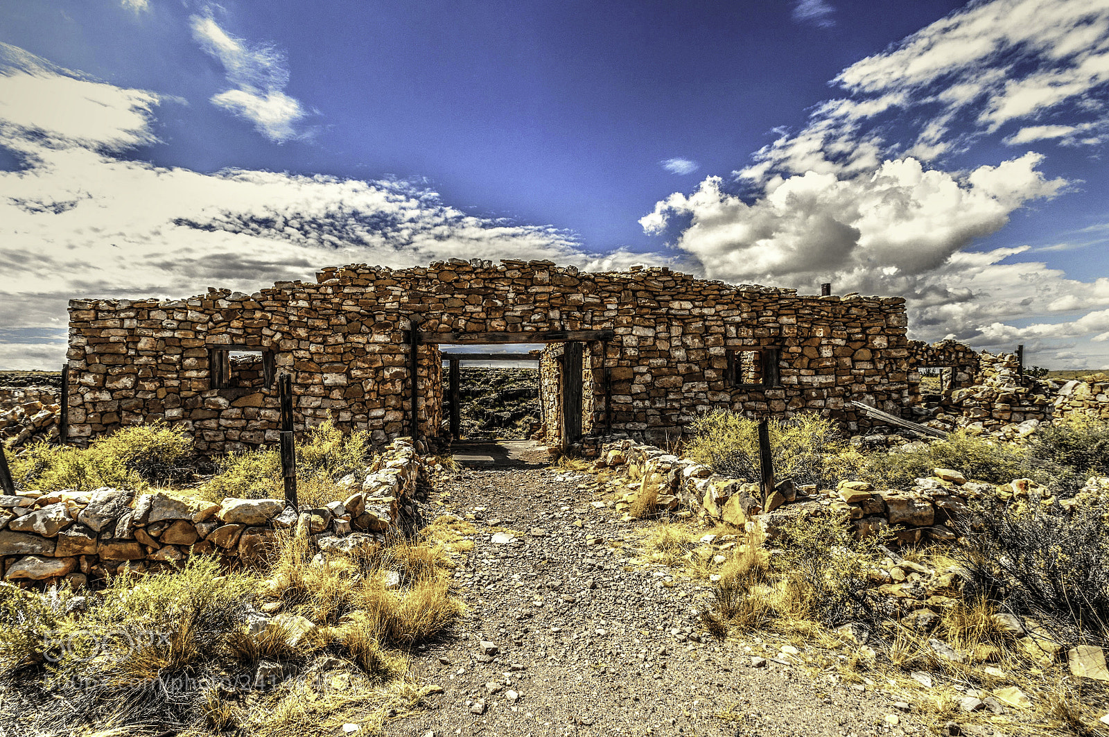 Nikon D5000 sample photo. 2 guns: ruins #3 photography