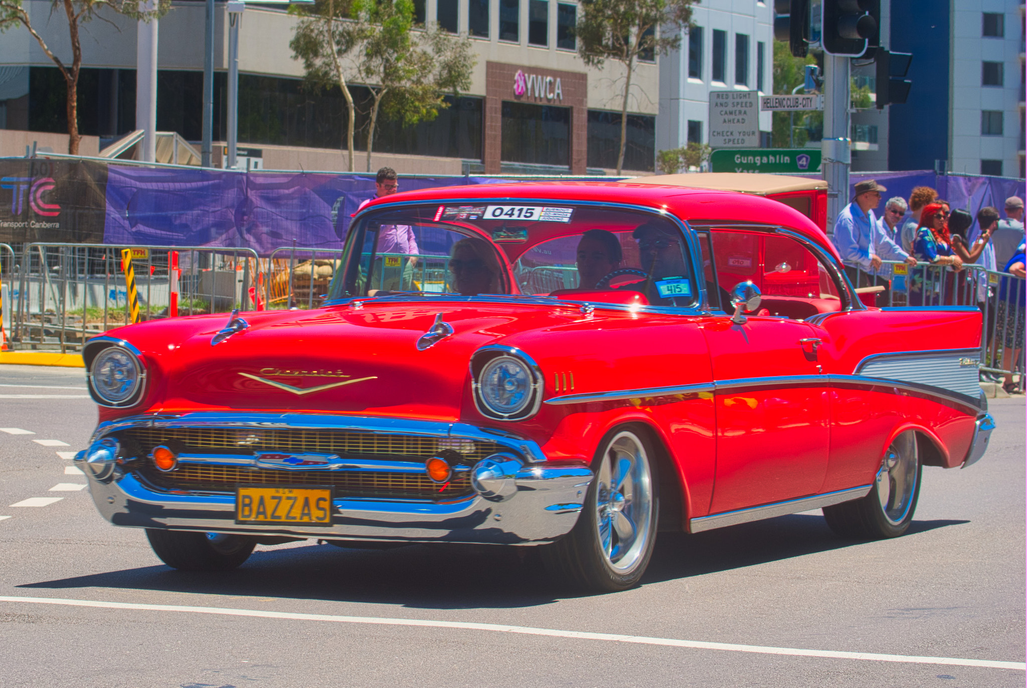 Nikon D500 + Nikon AF-S Nikkor 70-200mm F4G ED VR sample photo. Red chevy looking mean photography