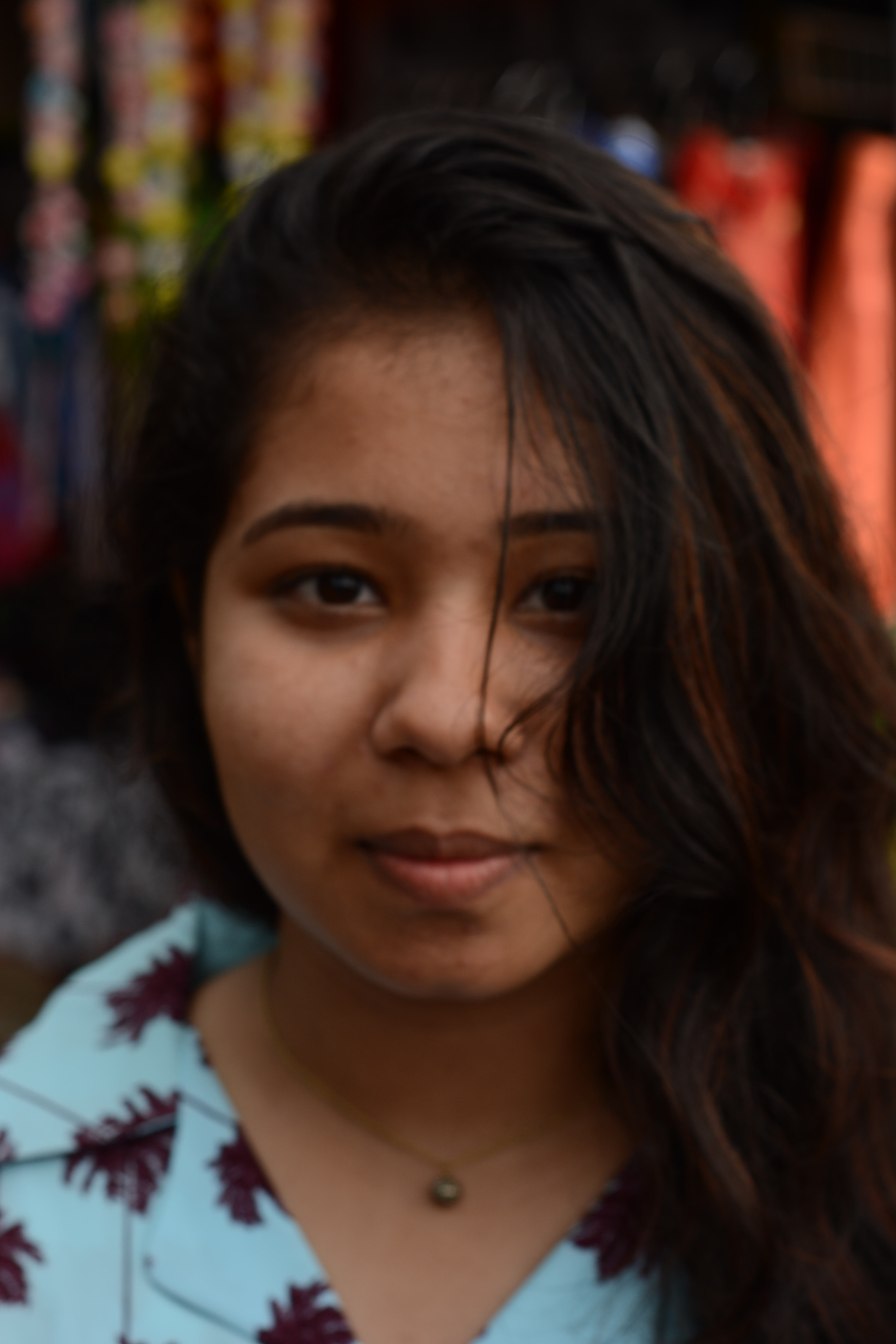 Nikon D5200 + Nikon AF Nikkor 50mm F1.8D sample photo. Smile? photography
