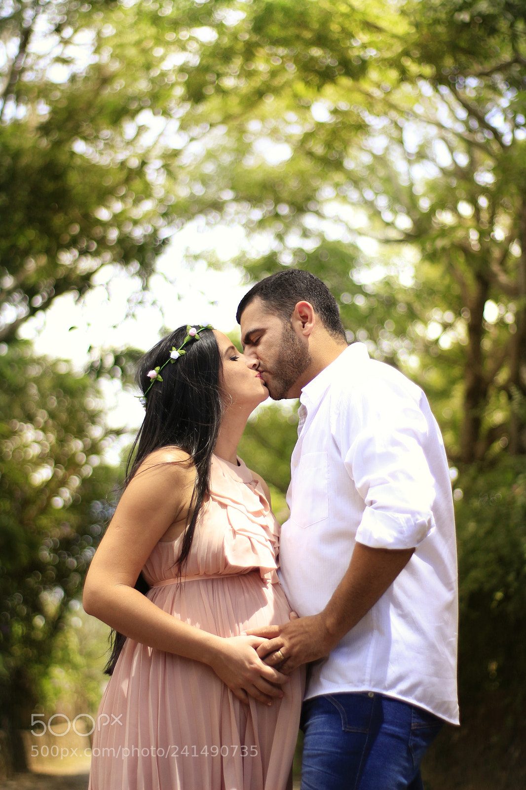 Canon EOS 700D (EOS Rebel T5i / EOS Kiss X7i) sample photo. Pregnant in love photography
