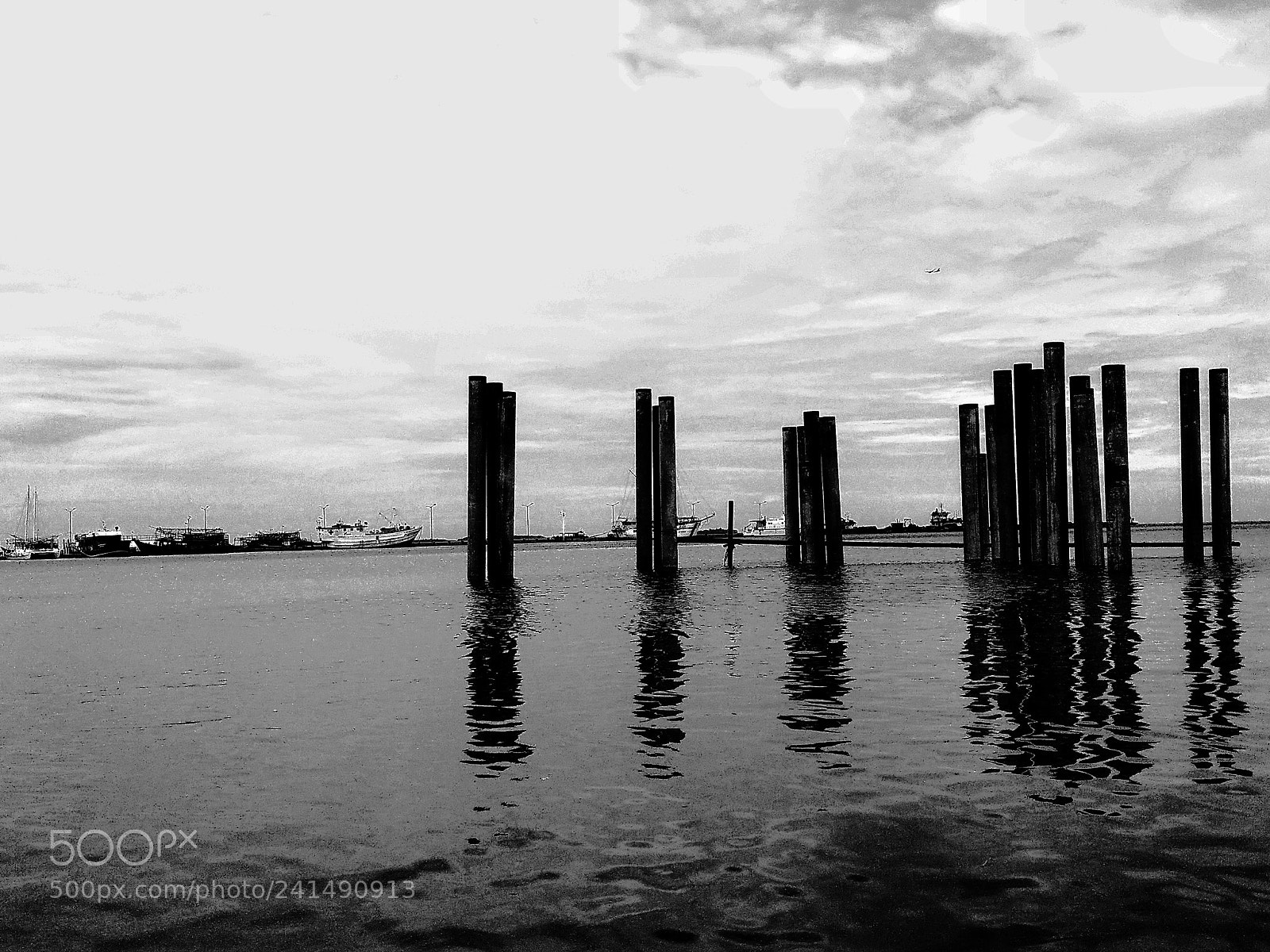 HTC U11 sample photo. Muara angke photography