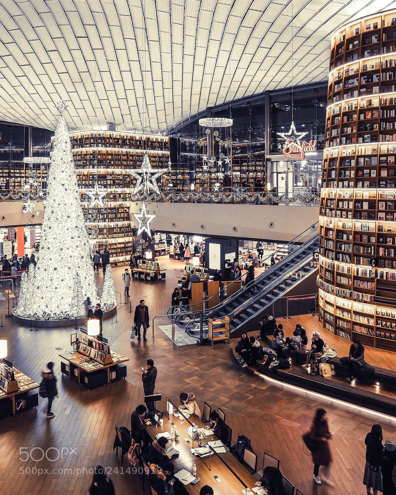 Olympus OM-D E-M5 II sample photo. Stacked paper photography