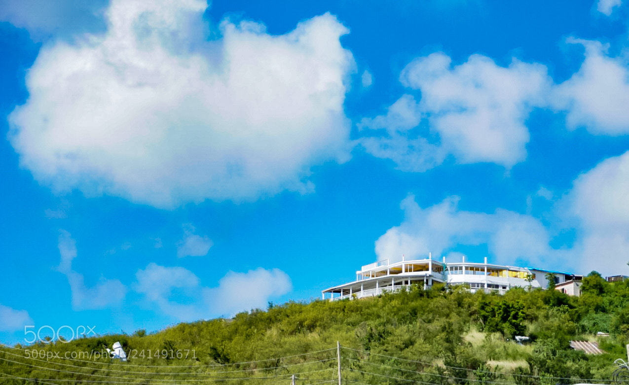 Sony a6300 sample photo. St thomas house on photography