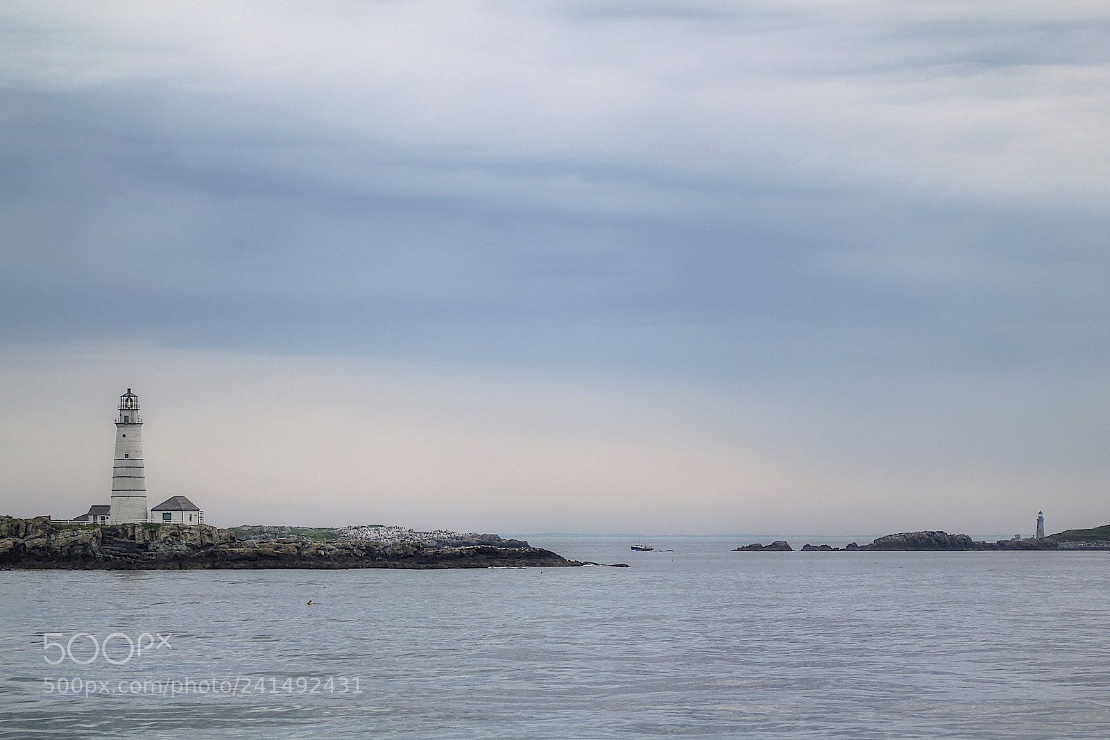 Canon EOS 550D (EOS Rebel T2i / EOS Kiss X4) sample photo. The lighthouse photography