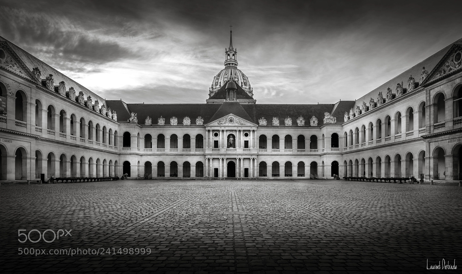 Fujifilm X-T20 sample photo. Cour d'honneur des invalides photography