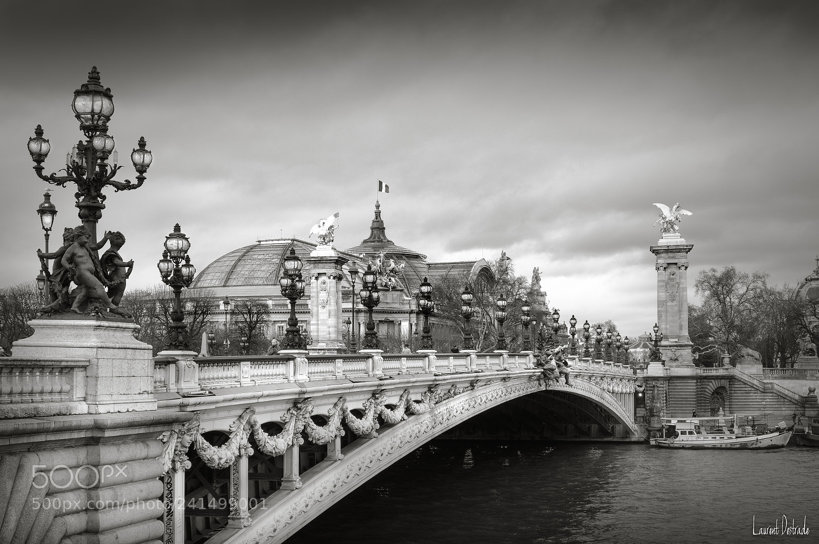 Fujifilm X-T20 sample photo. Pont alexandre iii photography