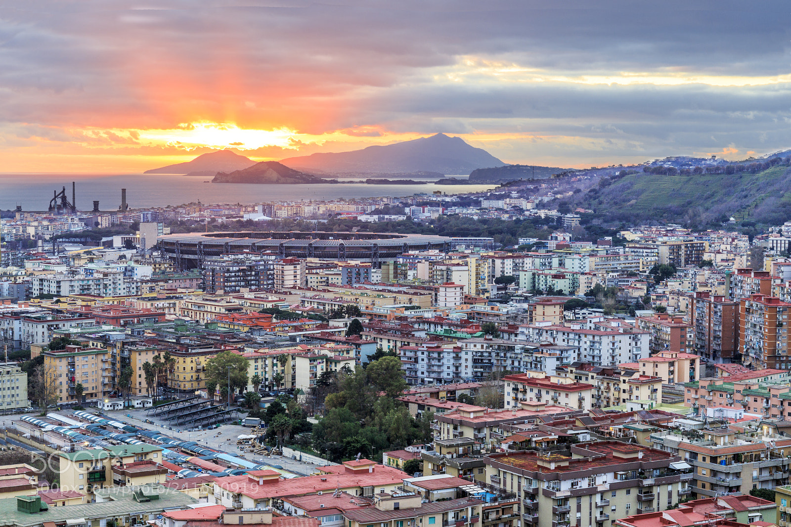 Canon EOS 6D Mark II sample photo. Napoli at sunset photography