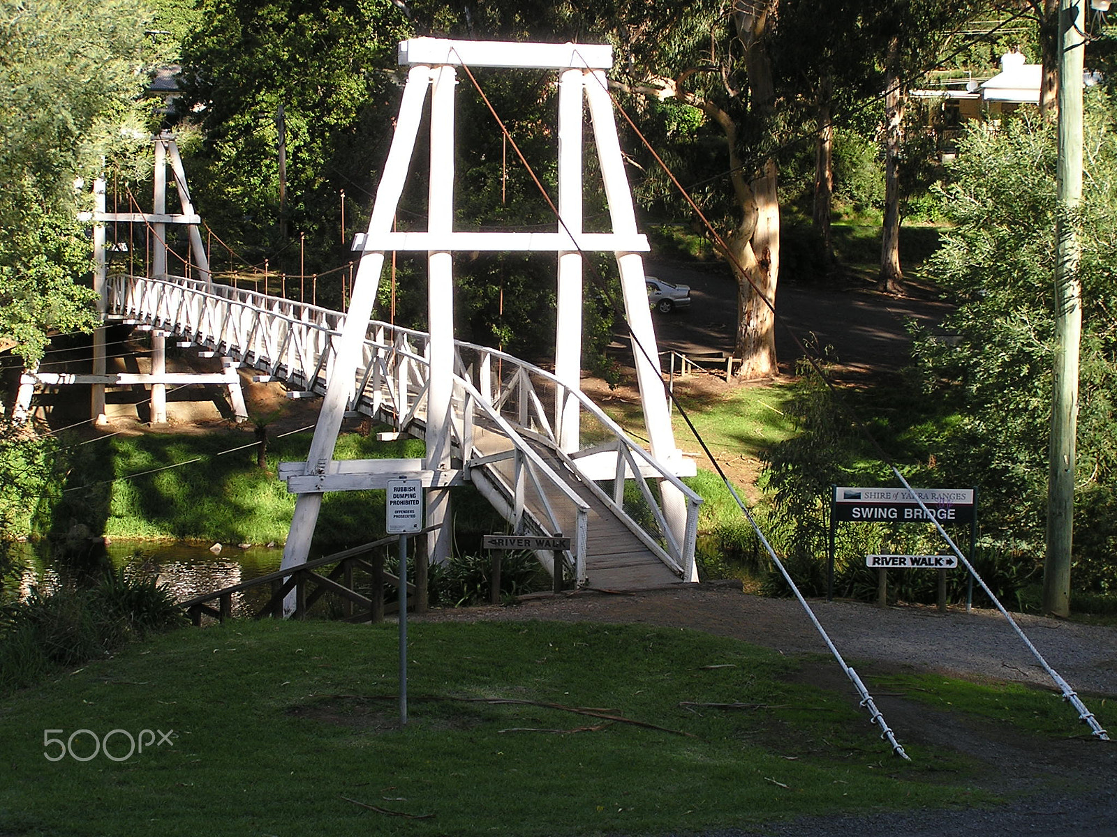 Olympus C740UZ sample photo. Swing bridge warburton photography