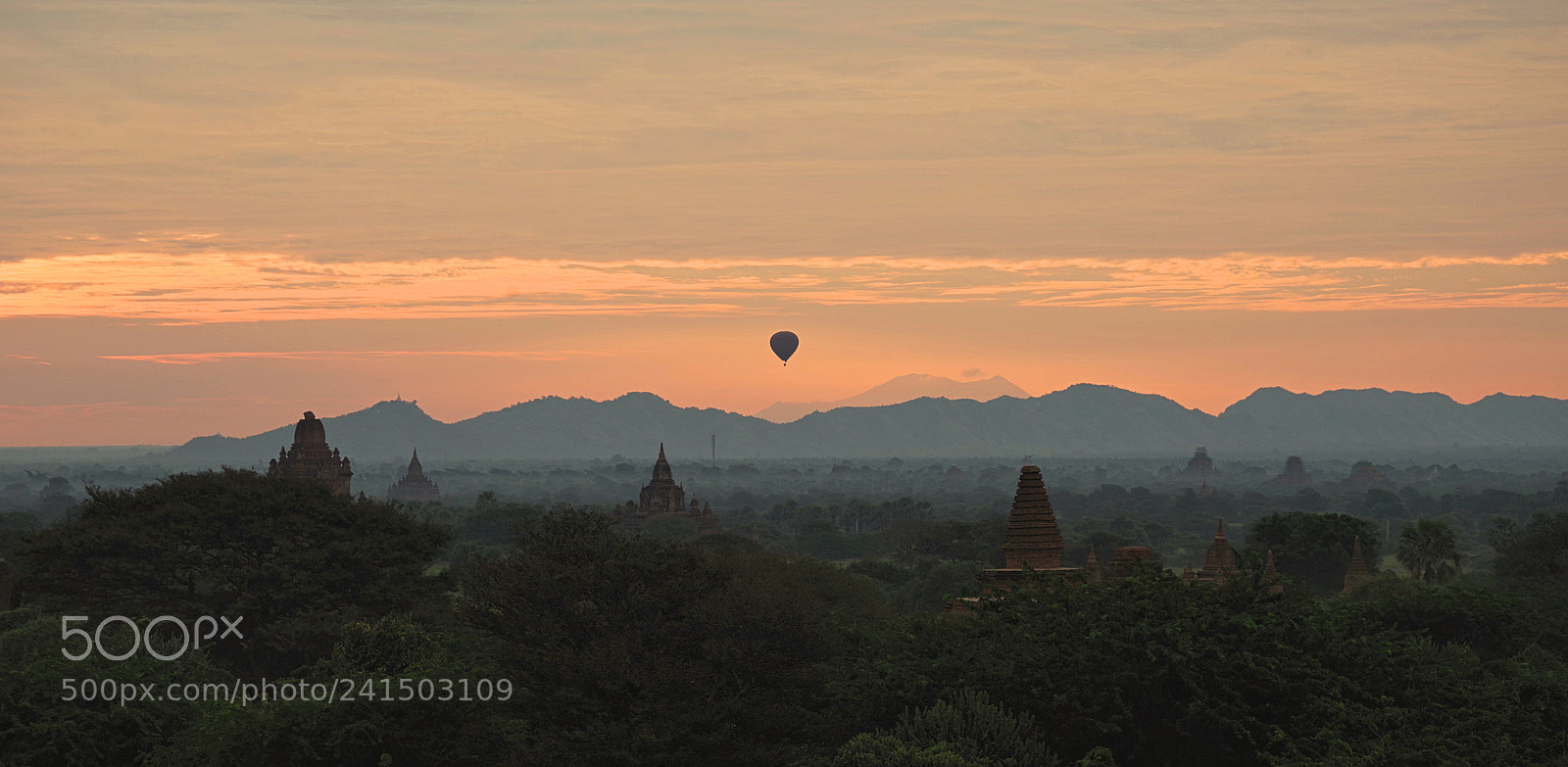 Pentax K-1 sample photo. Sunrise over temples of photography