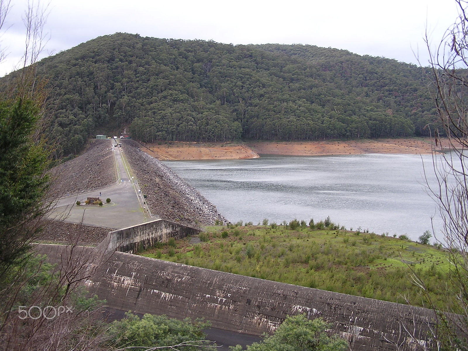 Olympus C740UZ sample photo. Upper yarra dam wall photography