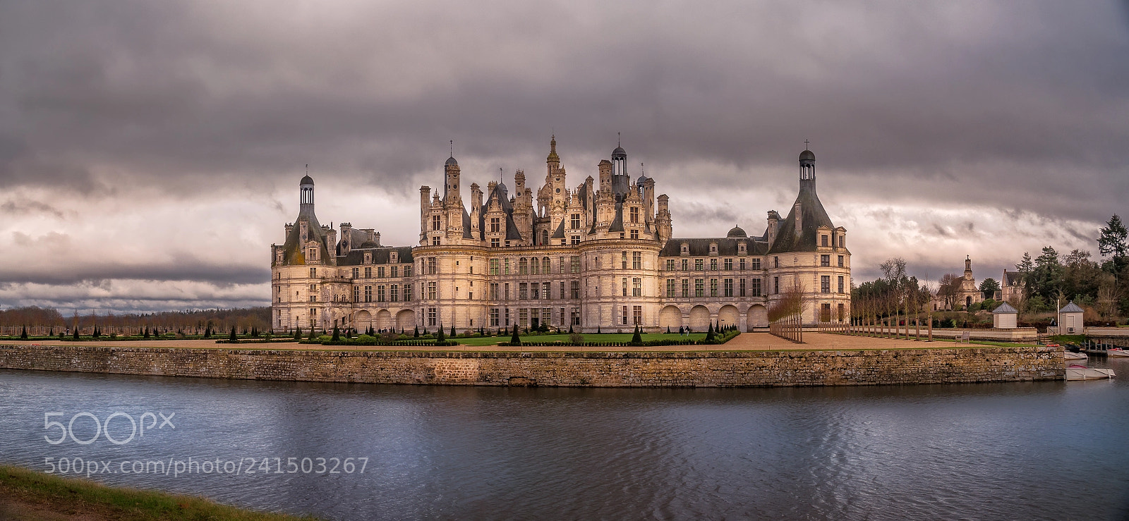Nikon D90 sample photo. Château de chambord photography
