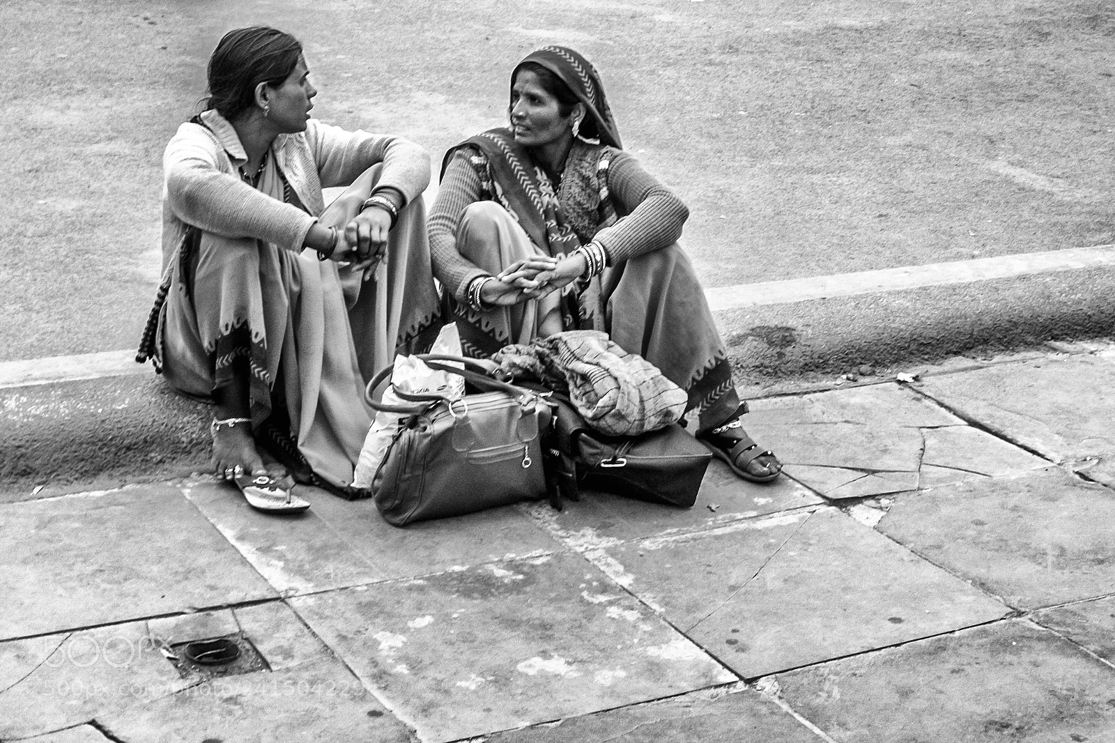 Fujifilm X100T sample photo. Discussion in delhi photography