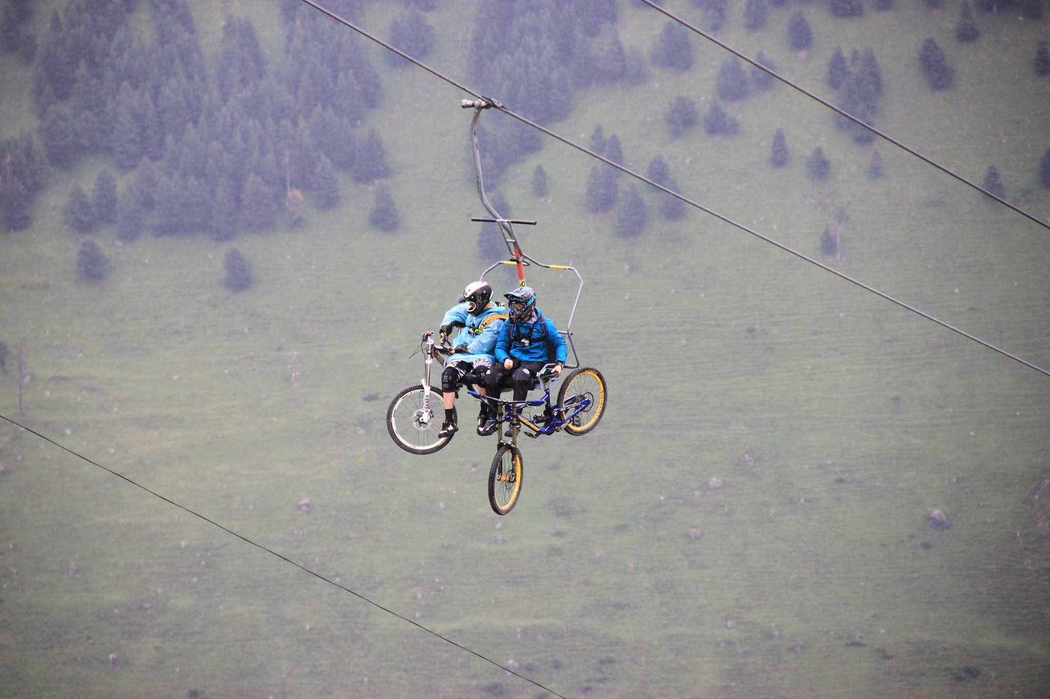 Canon EF-S 18-135mm F3.5-5.6 IS sample photo. Mount bikers at mount cheget photography