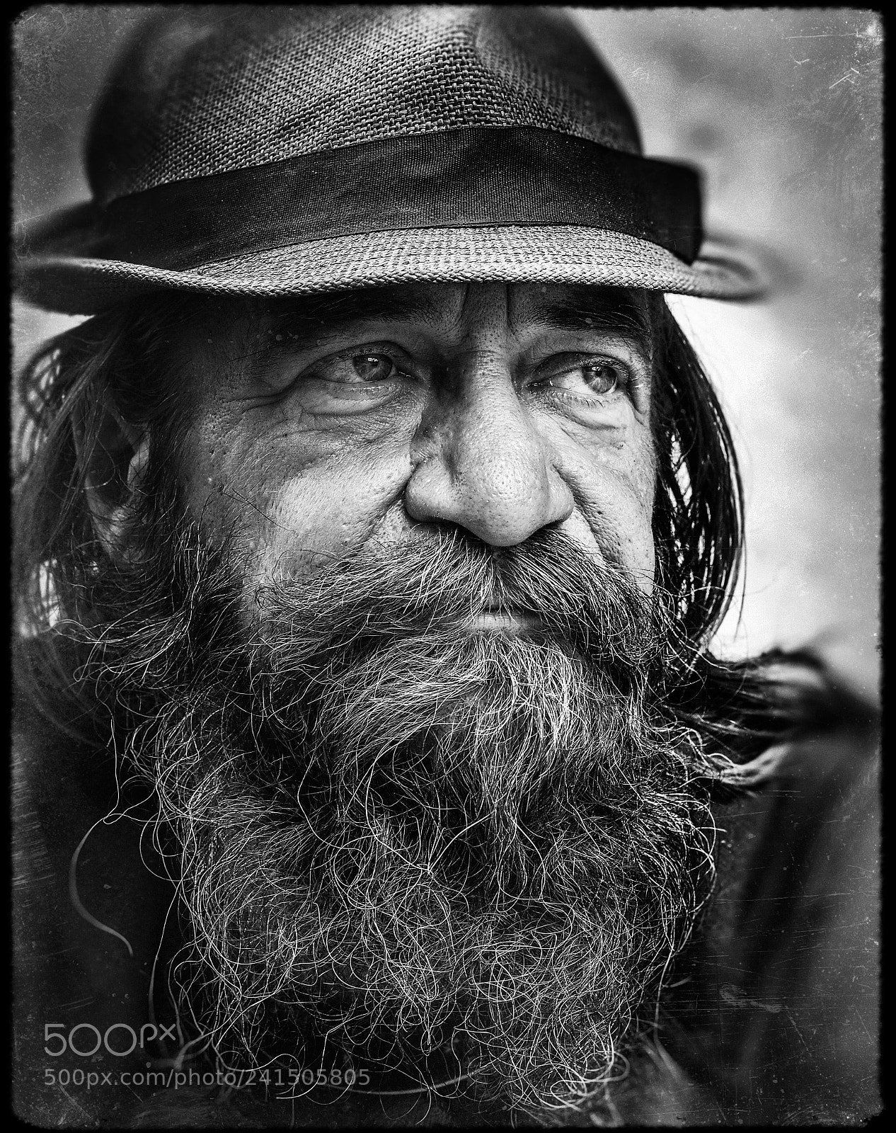 Olympus PEN E-P5 sample photo. Homeless.. photography