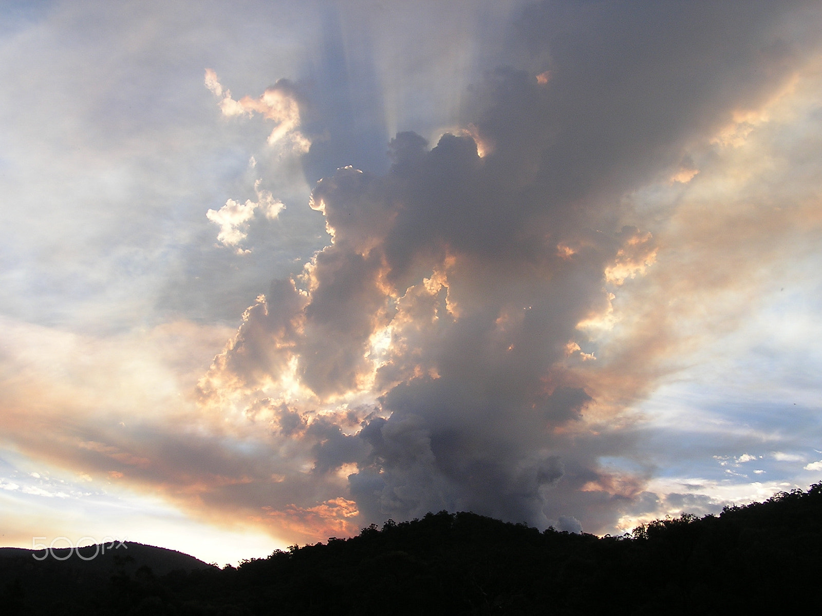 Olympus C740UZ sample photo. Heavens rising photography
