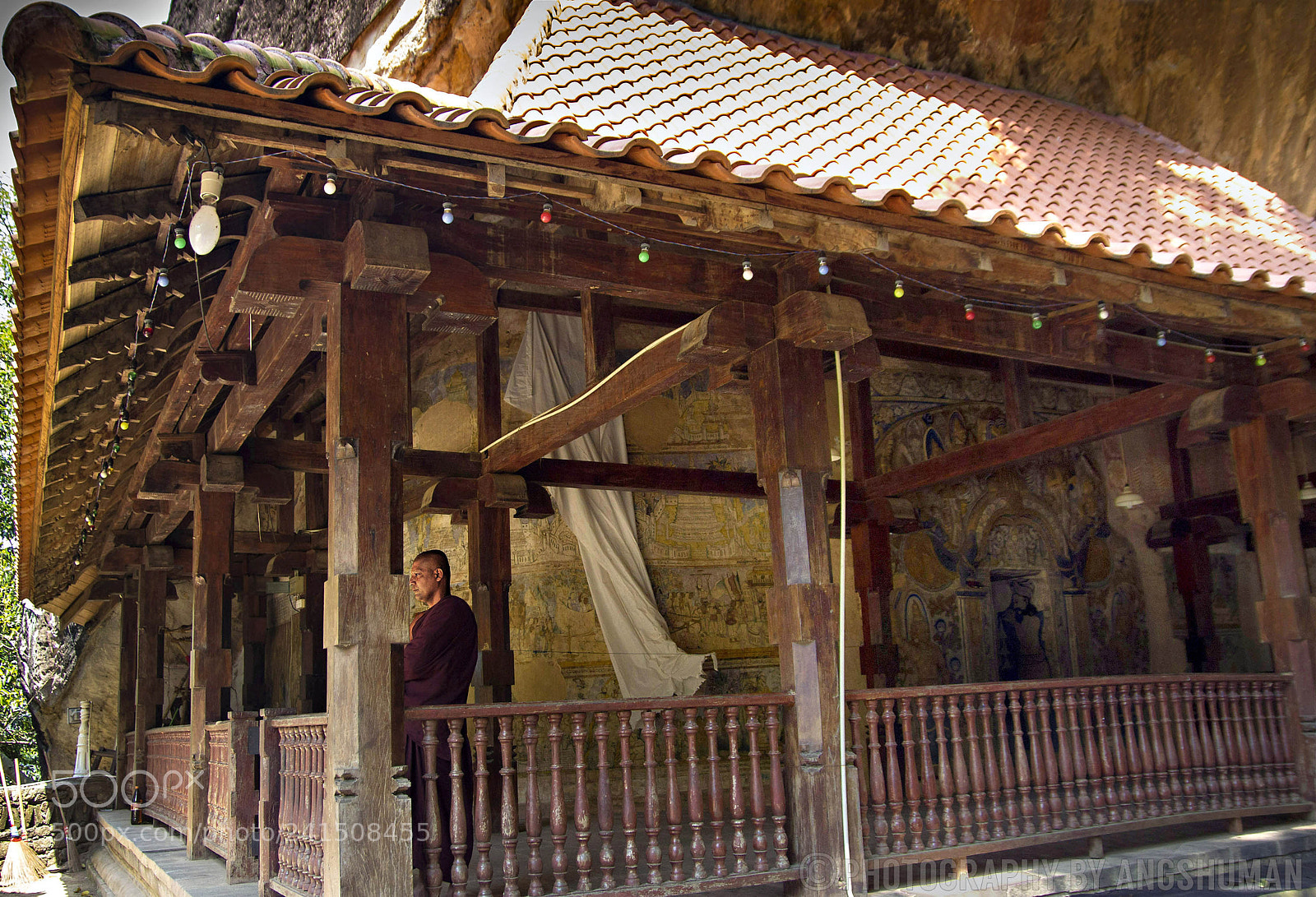 Canon EOS 60D sample photo. The contemplating monk photography
