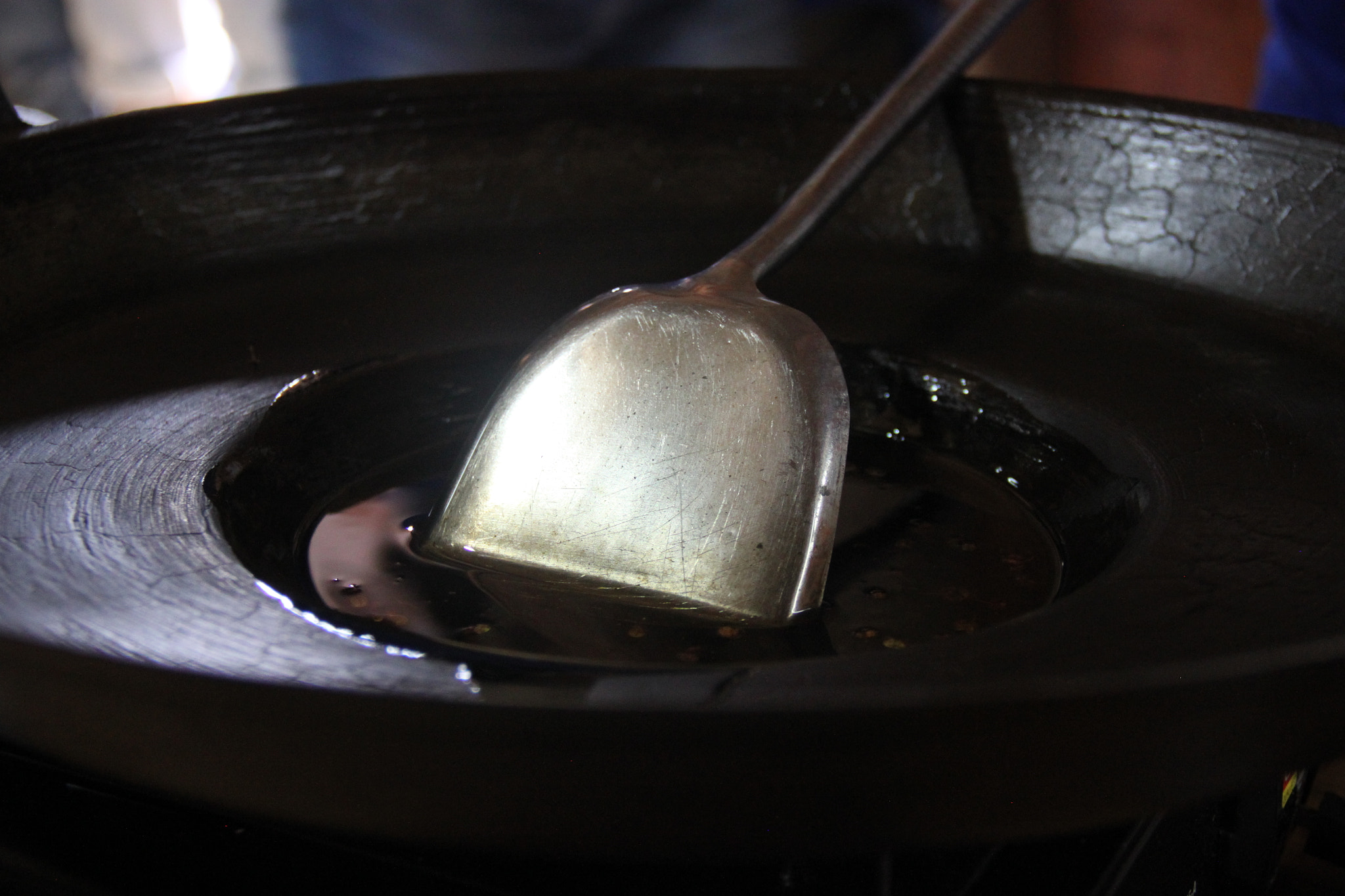 Canon EF-S 18-135mm F3.5-5.6 IS sample photo. Hotpot photography