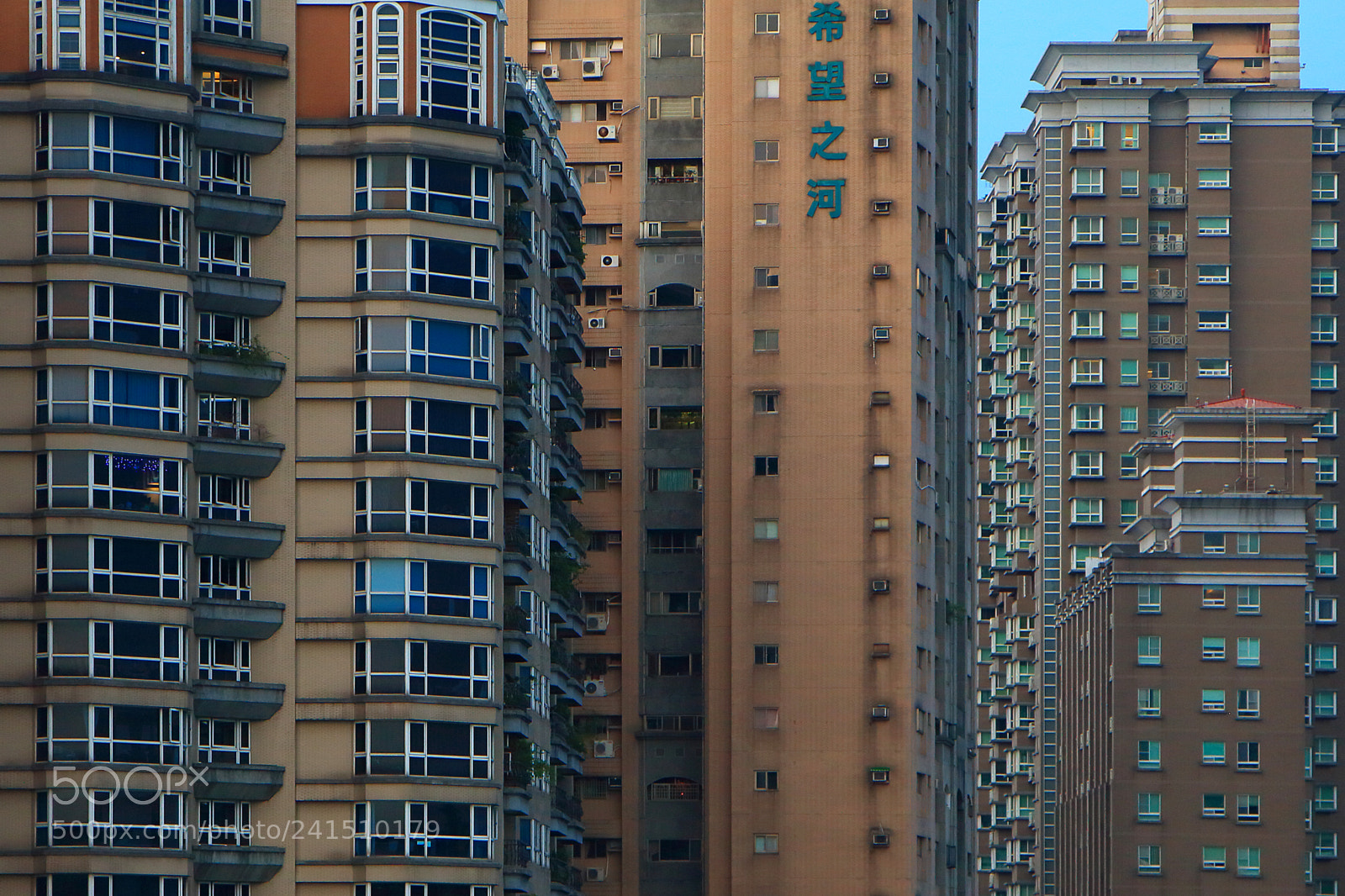Canon EOS 650D (EOS Rebel T4i / EOS Kiss X6i) sample photo. #urban_pores photography
