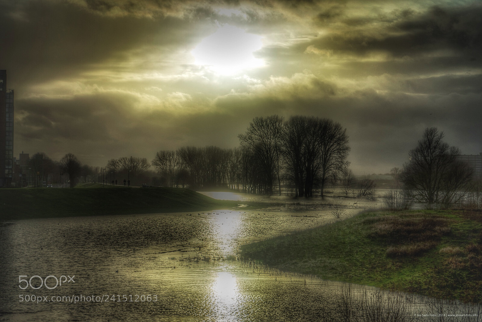 Sony a7 sample photo. #netherlands #venlo #high_water photography