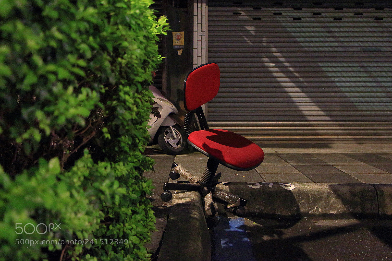 Canon EOS 650D (EOS Rebel T4i / EOS Kiss X6i) sample photo. #have_a_seat photography