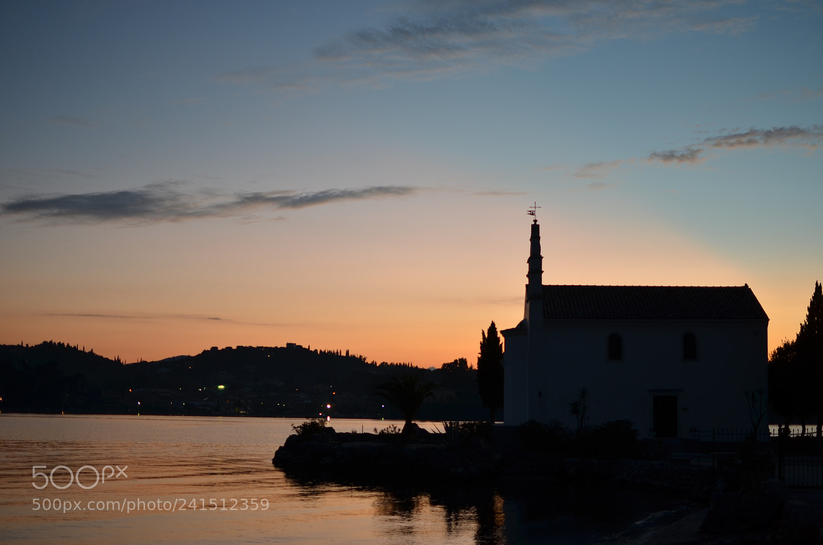 Nikon D5100 + Nikon AF-S DX Nikkor 35mm F1.8G sample photo. Sunset sky colors forming photography