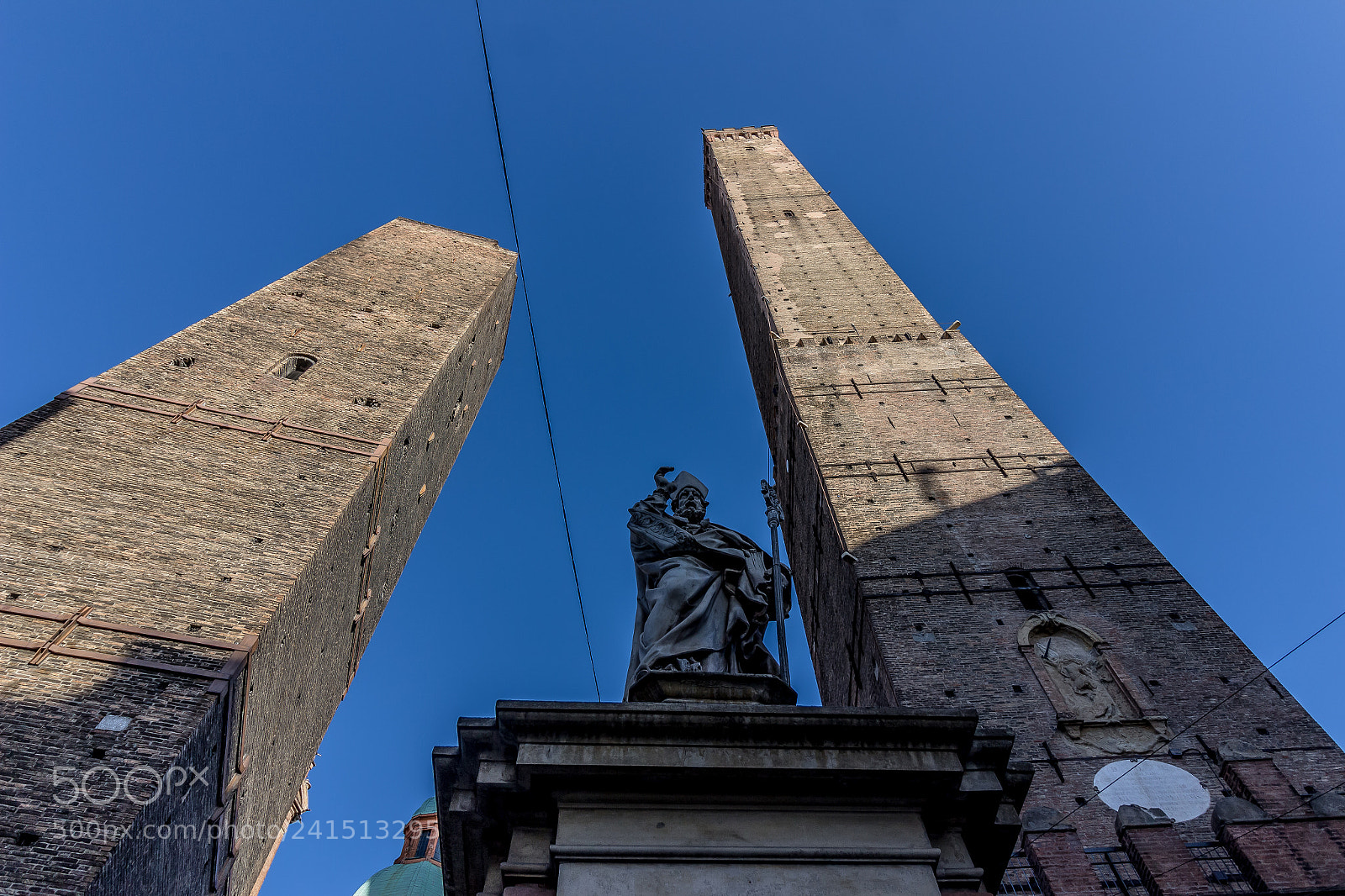 Canon EOS 100D (EOS Rebel SL1 / EOS Kiss X7) sample photo. Torri di bologna photography