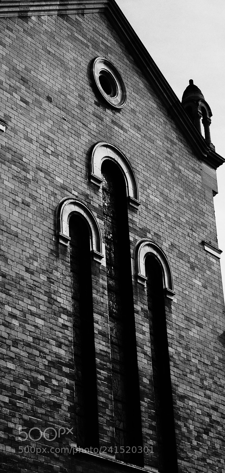 Nikon D300 sample photo. Bleeding church photography