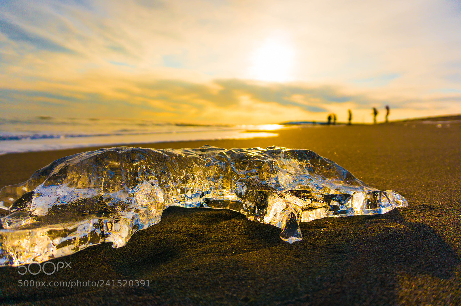 Sony Alpha NEX-5T sample photo. Jewelry ice photography