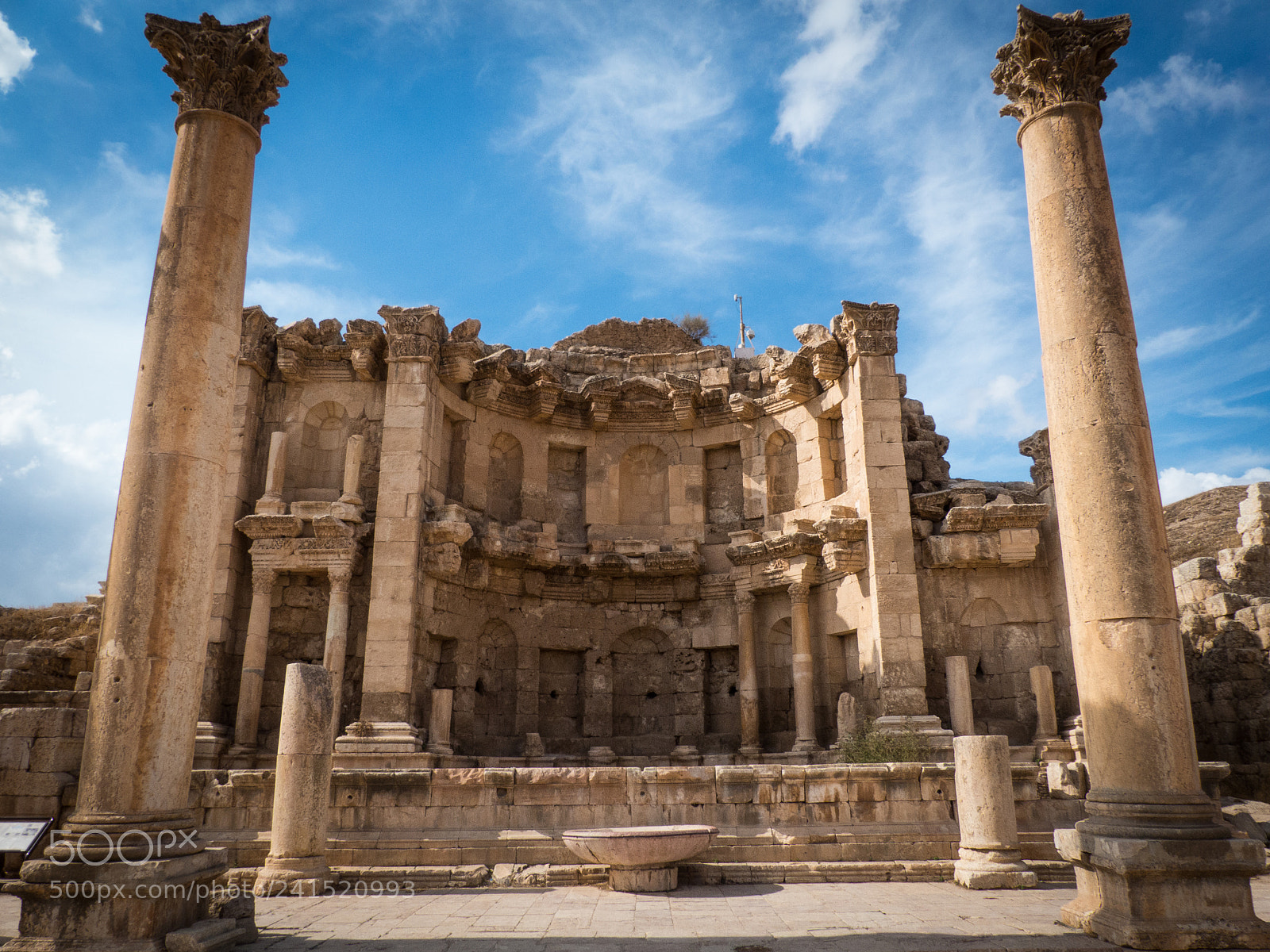 Panasonic Lumix DMC-FZ200 sample photo. Nymphaeum in jerash photography