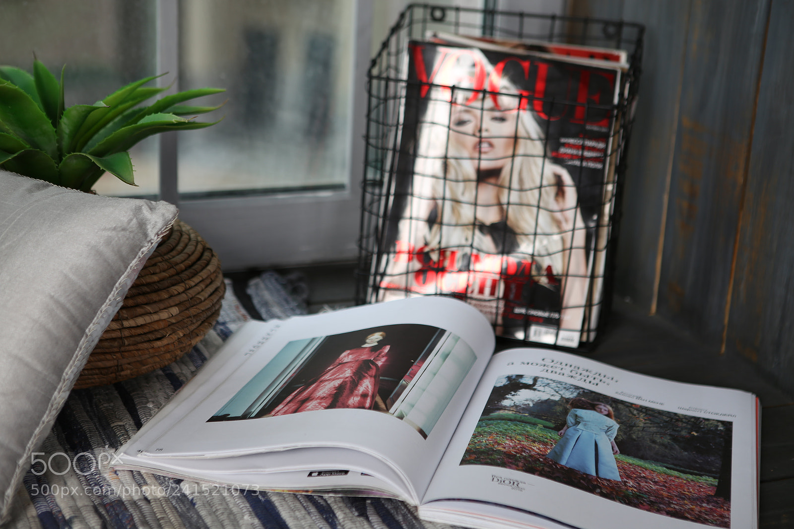 Canon EOS 6D + Canon EF 24-70mm F2.8L USM sample photo. Book photography