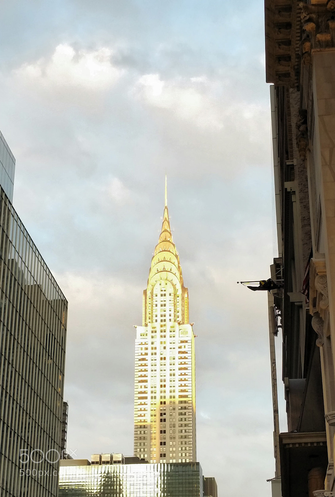 Samsung Galaxy Note4 sample photo. Chrysler building at sunset photography