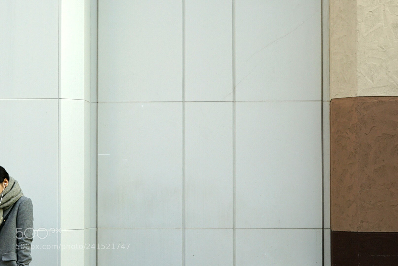 Sony a7 II sample photo. The wall photography