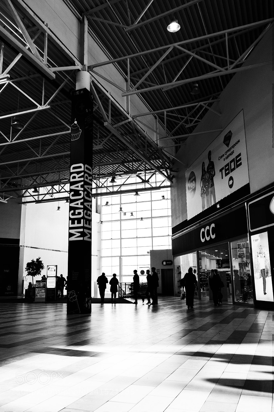 Samsung NX2000 sample photo. Mega photography