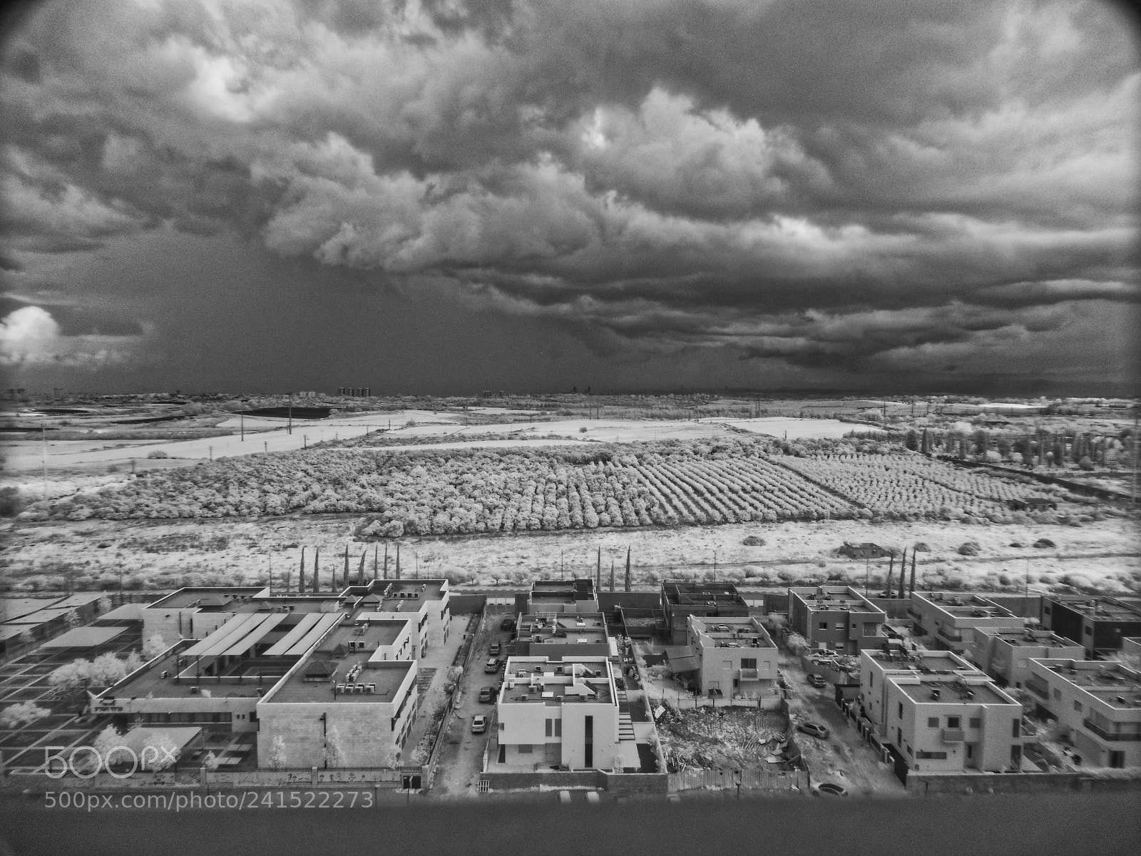 Panasonic Lumix DMC-ZS50 (Lumix DMC-TZ70) sample photo. Storm is coming photography