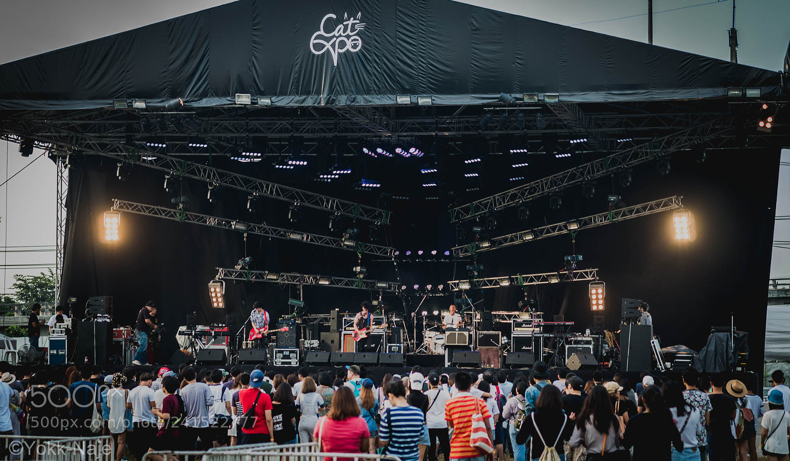 Fujifilm X-A1 sample photo. Main stage cat expo 2015 photography