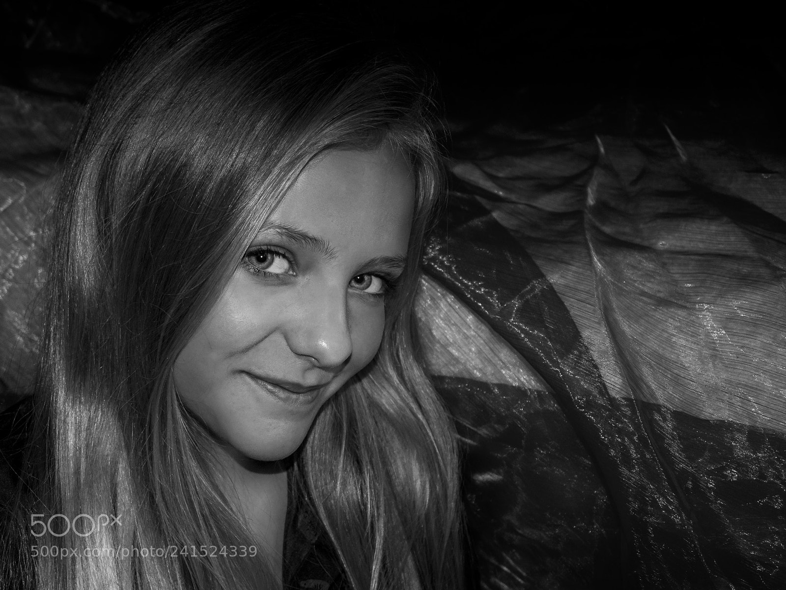 Olympus OM-D E-M1 sample photo. Pretty young blond girl photography