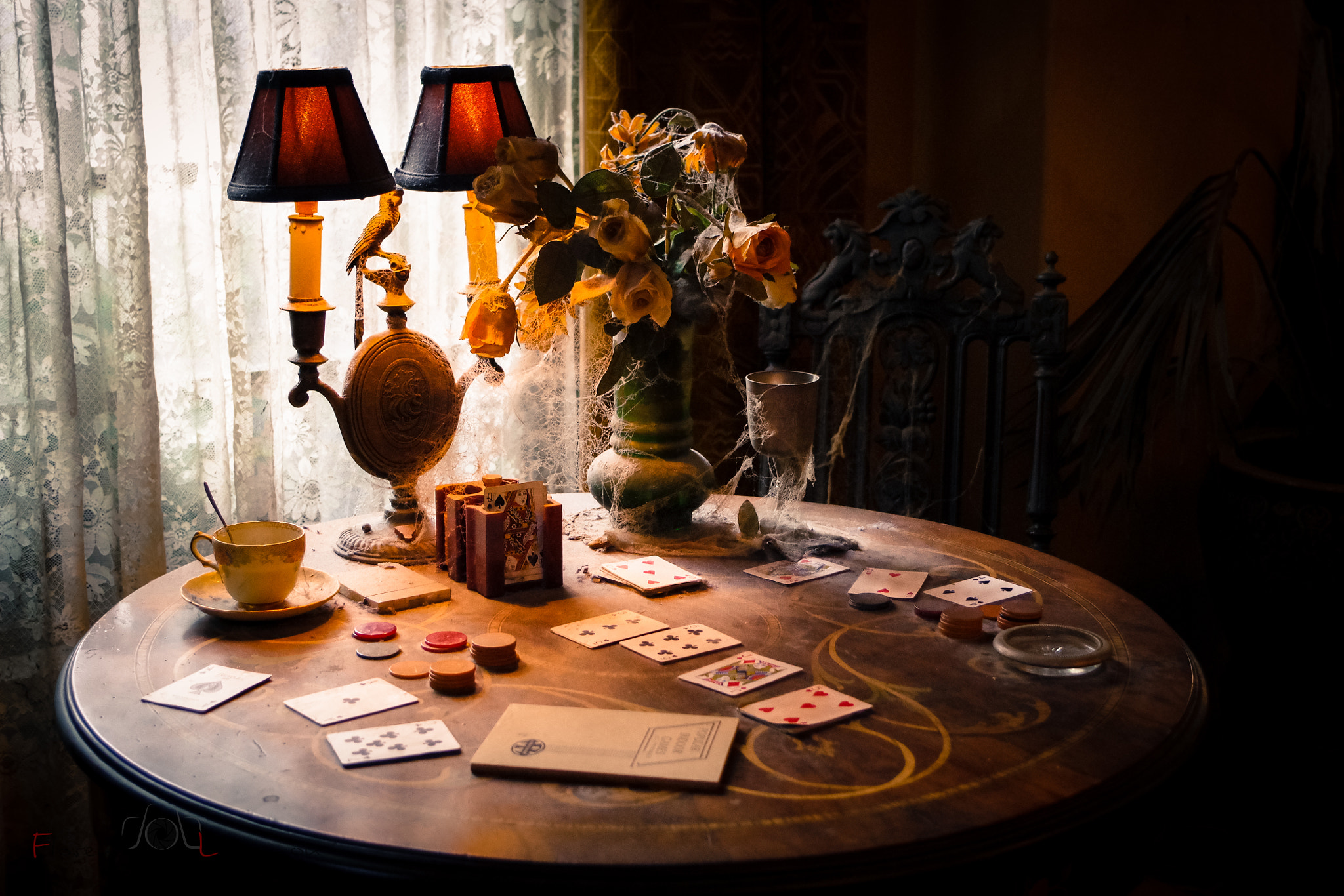 Pentax K-S1 sample photo. Hollywood tower hotel photography