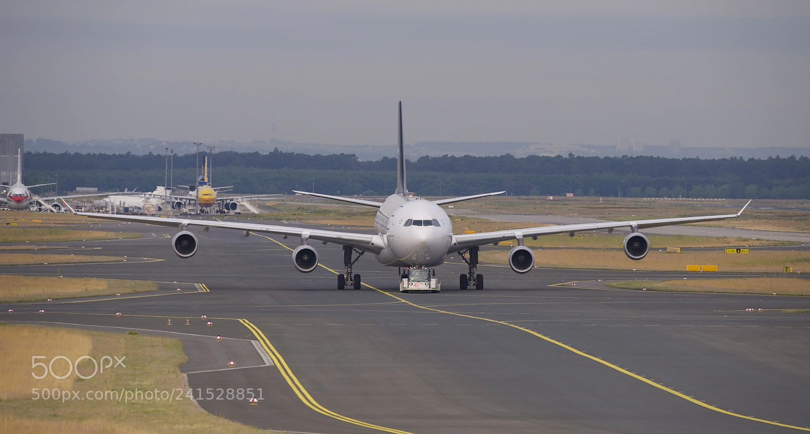 Nikon D3 sample photo. Taxiway frankfurt...... photography