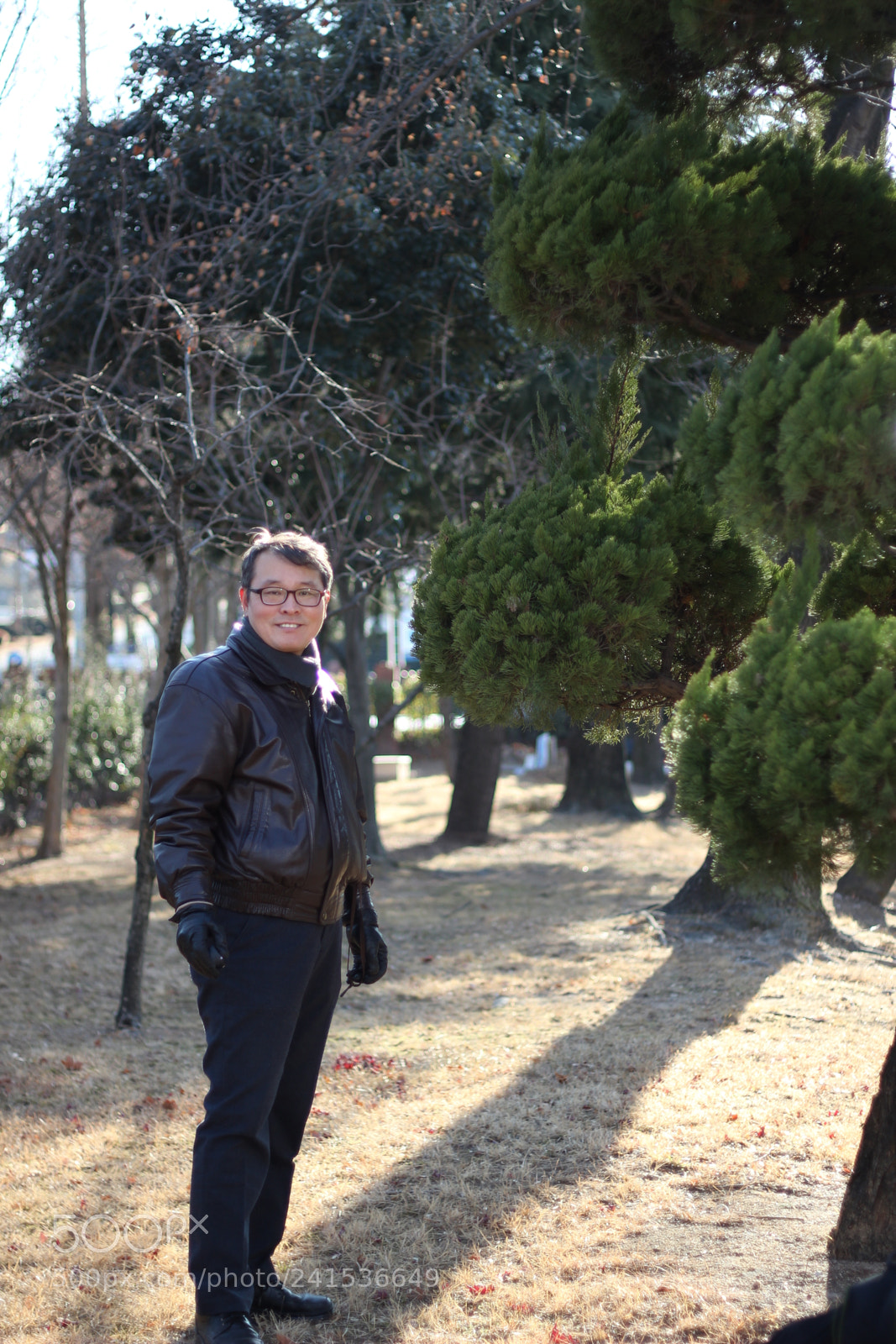 Canon EOS 600D (Rebel EOS T3i / EOS Kiss X5) + Canon EF 50mm F1.8 II sample photo. Selfie photography