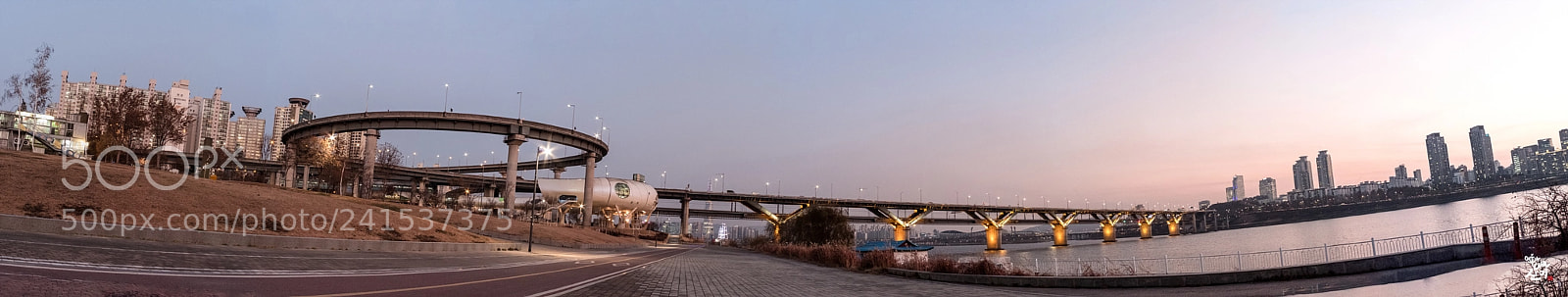 Fujifilm X-T2 sample photo. Evening of ttukseom park photography