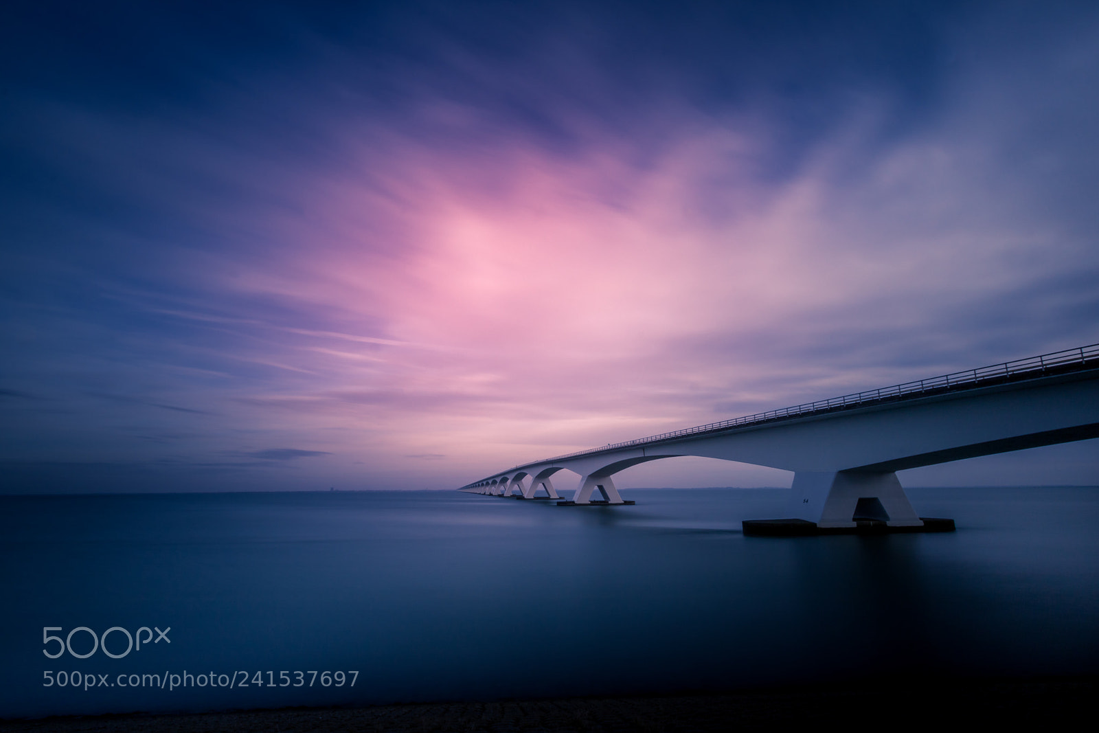 Canon EOS 750D (EOS Rebel T6i / EOS Kiss X8i) sample photo. Zeelandbrug photography