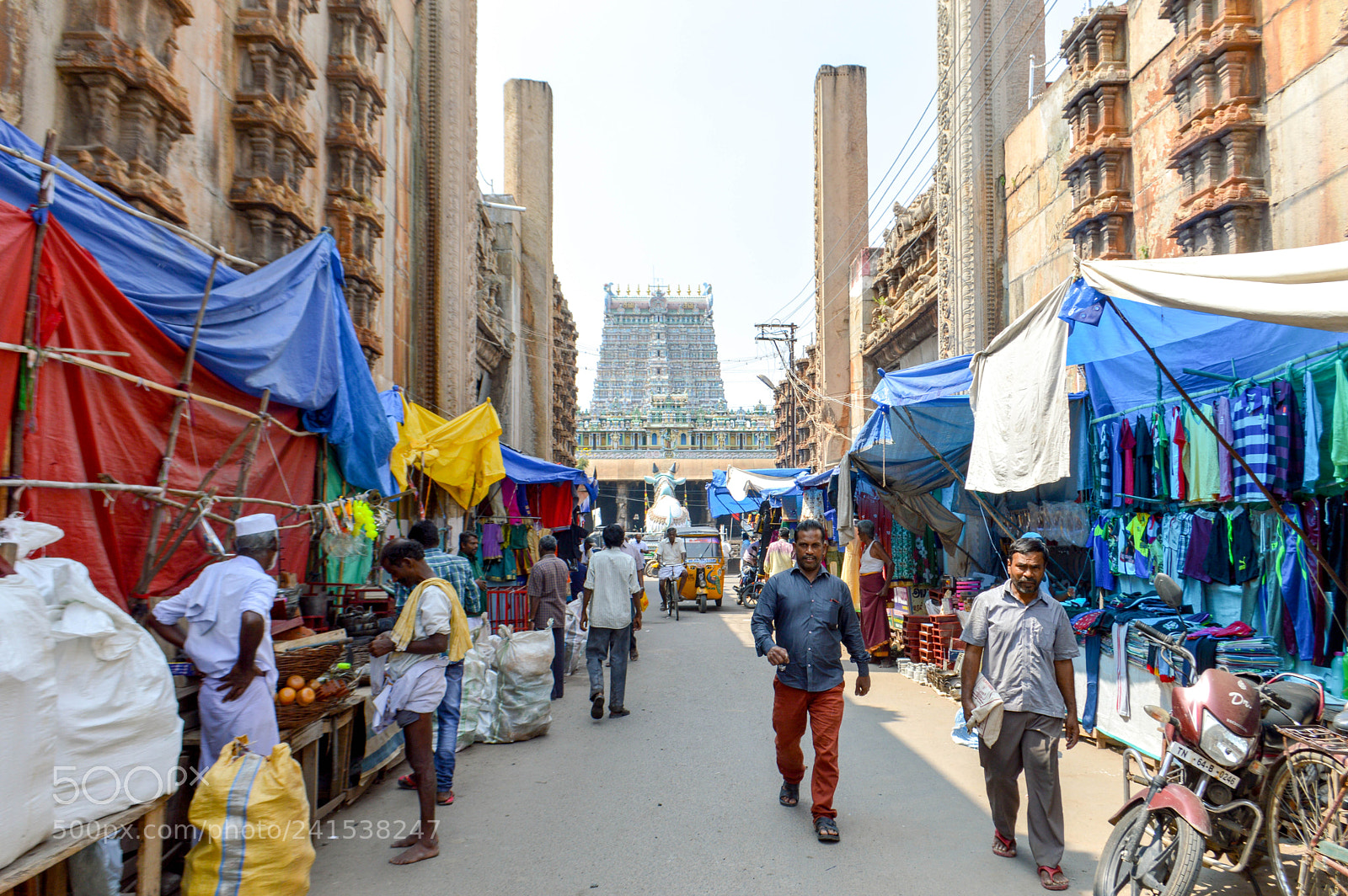 Nikon D3200 sample photo. People going about their photography