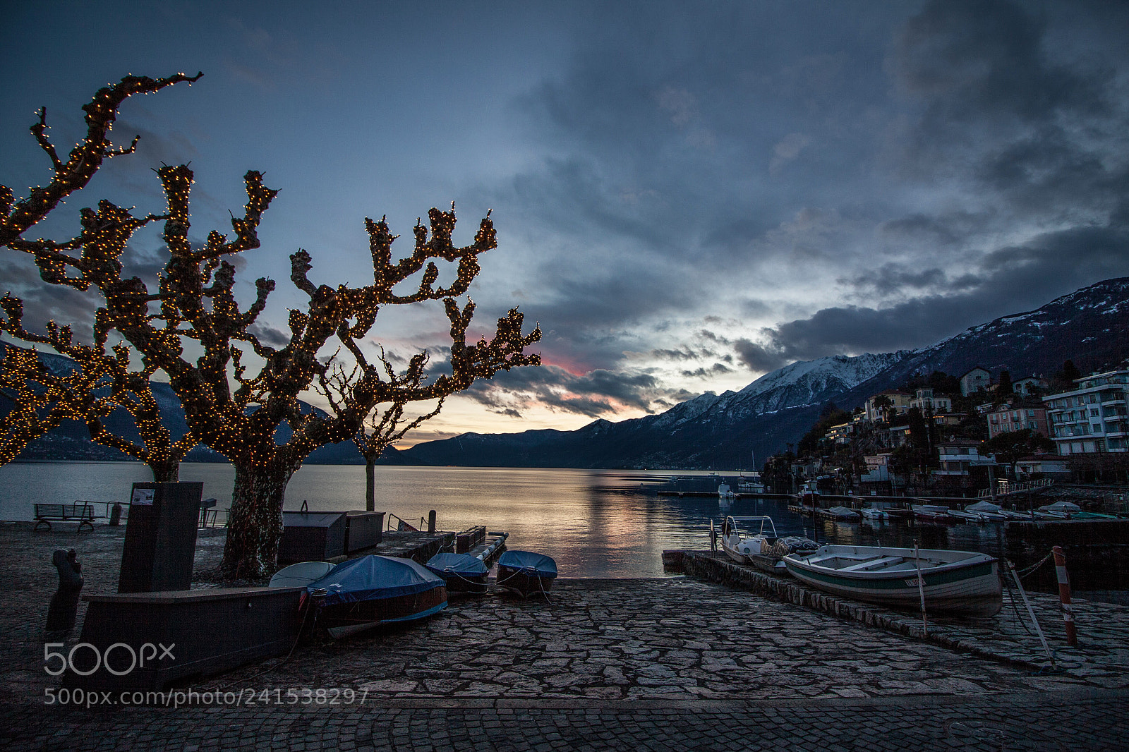 Canon EOS 50D sample photo. Picturesque sunset on lakeside photography