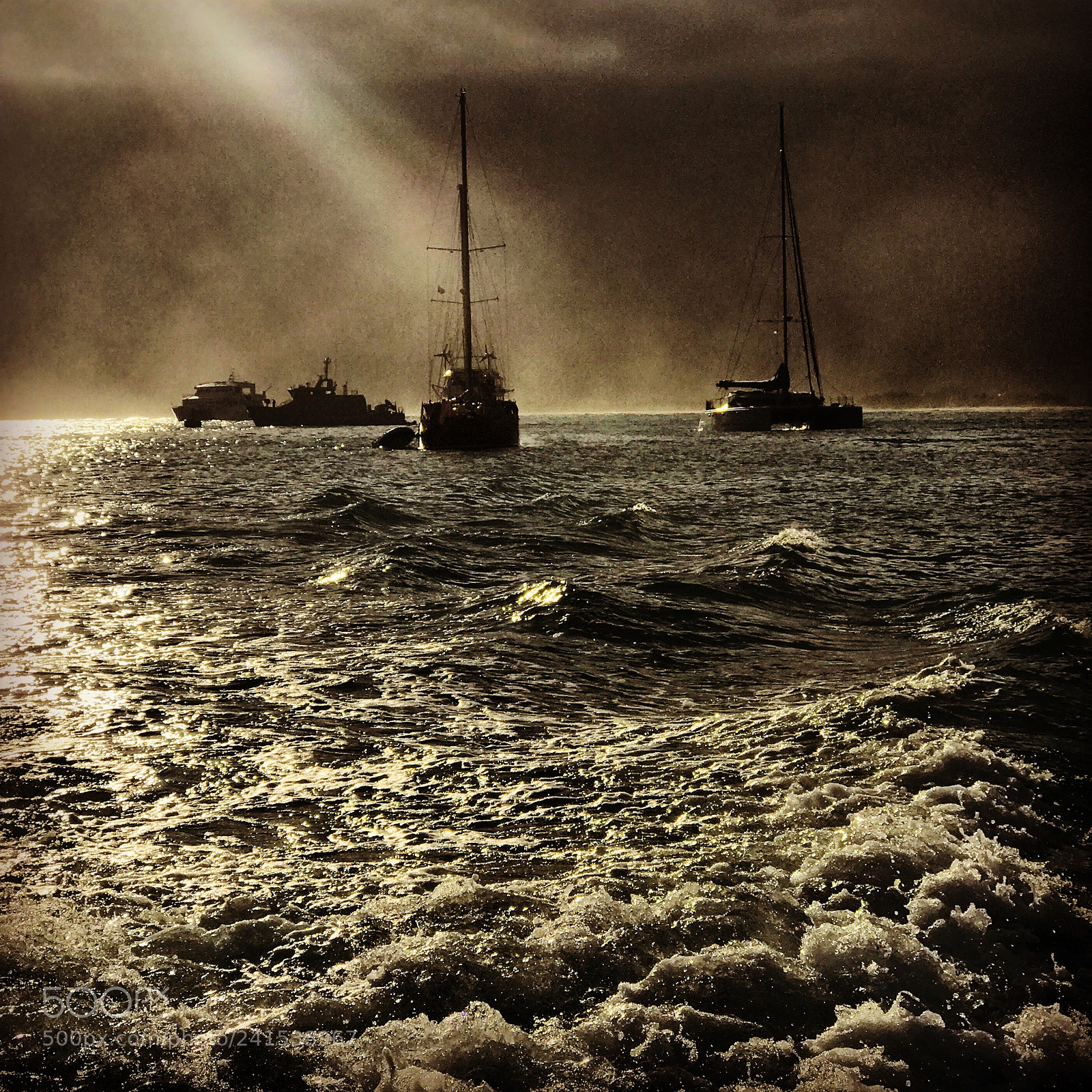 Apple iPhone 7 Plus sample photo. Rough seas, approaching galapagos photography