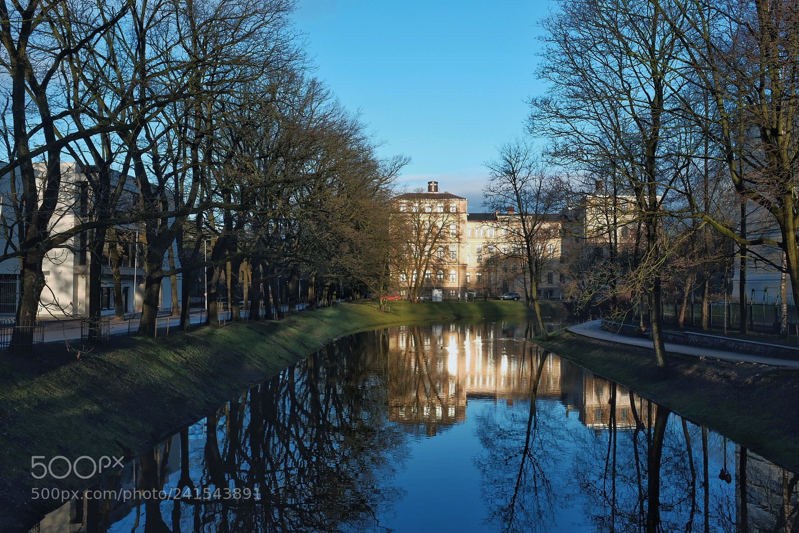 Fujifilm X100F sample photo. Untitled photography