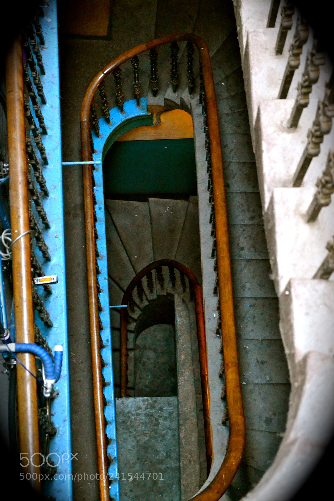 Nikon D3100 sample photo. Hauntingly beautiful staircase in photography