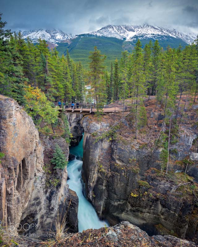 Canon EOS M3 sample photo. Sunwapta falls photography