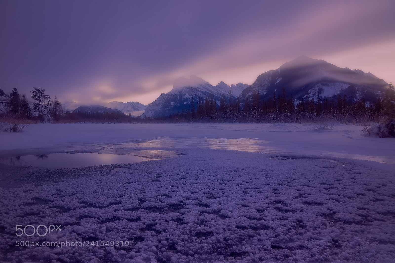 Sony SLT-A77 sample photo. Vermilion winter photography